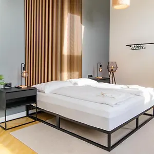 Myflat - Bright Near Station Wien
