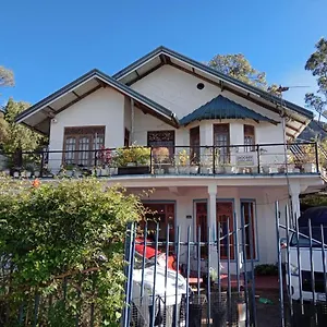 Sasru Habitación en casa particular Nuwara Eliya