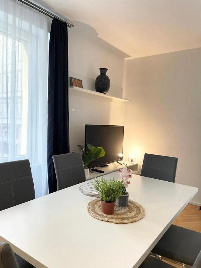 Apartamento 1St City La Opera Suites Viena