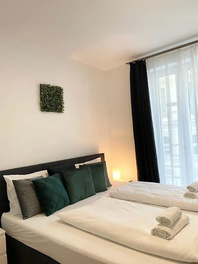 1St City La Opera Suites Viena Apartamento